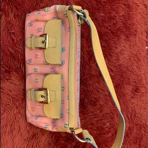 Dooney Bourke
